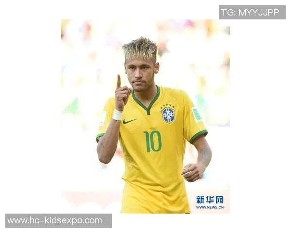 卷发足球明星引领潮流 场上风采与场外时尚完美融合