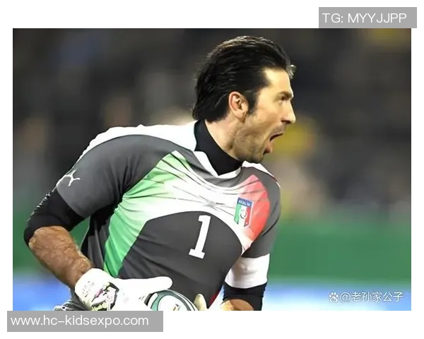 球星流泪背后的坚韧与荣耀 足球场上的泪水与坚持交织成传奇 球星流泪背后的坚韧与荣耀 足球场上的泪水与坚持交织成传奇