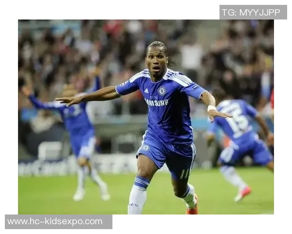 足球球星畅谈现代中锋角色演变与未来发展趋势 足球球星畅谈现代中锋角色演变与未来发展趋势